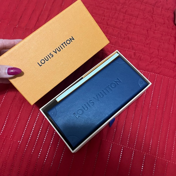 My monogram cat eye sunglasses Louis Vuitton - Picture 10 of 10